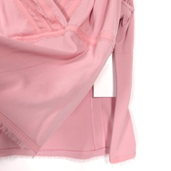 NWT DONCASTER Women's SILK Blend Top Tank Size 12 Slit‎ Side VNeck Style 152CM05 - Picture 7 of 11